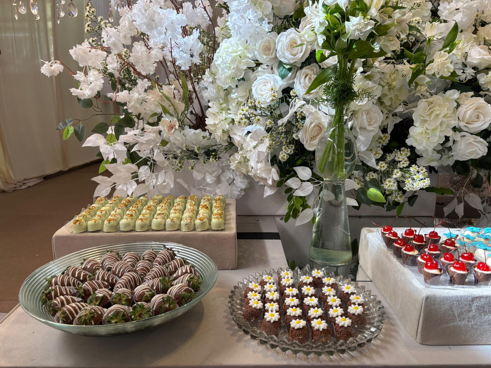 Mesa de doces completa