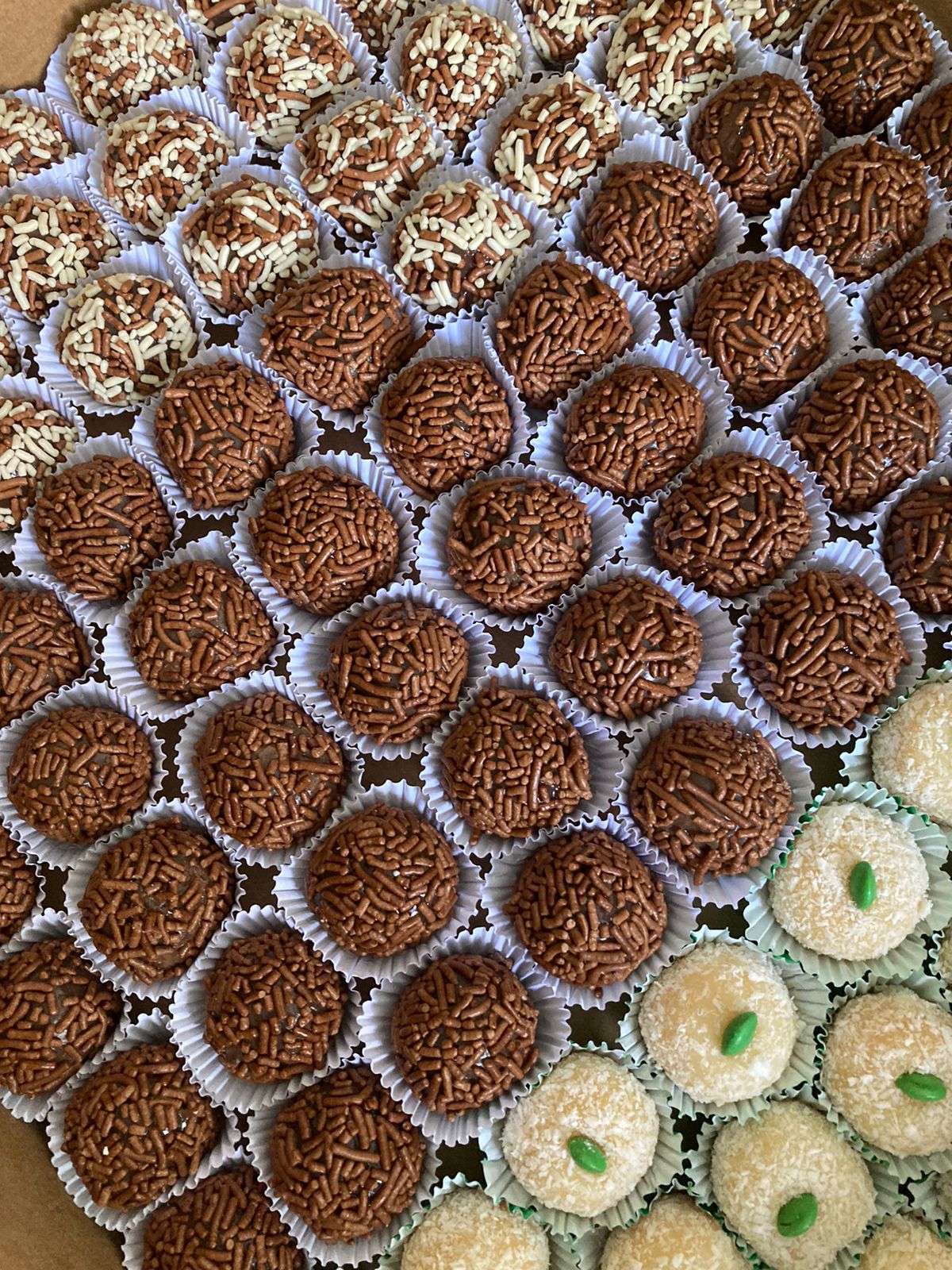 Brigadeiros, Beijinhos e Torrezinhas